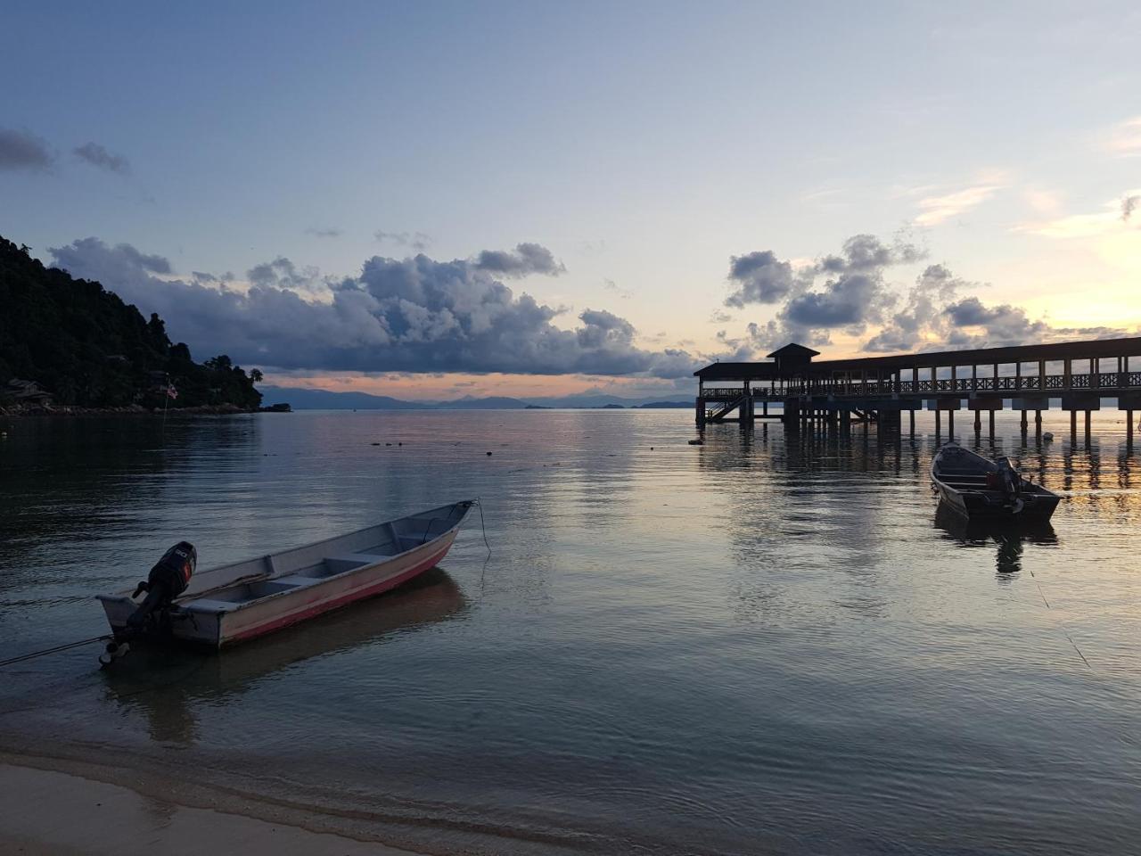Ombak Dive Resort Perhentian Island Pulau Perhentian Kecil Exterior photo